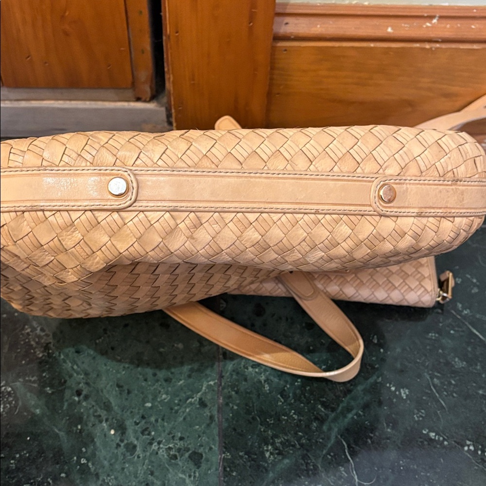 Cole Haan Beige Woven Leather Shoulder Bag and Wallet set - Picture 3 of 6